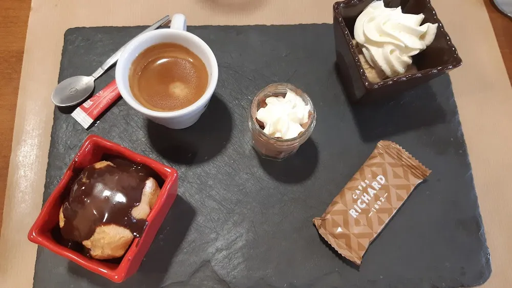 Café Gourmand